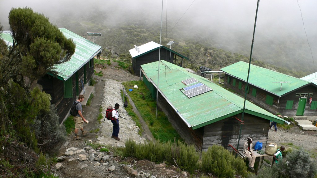 Saddle Hut